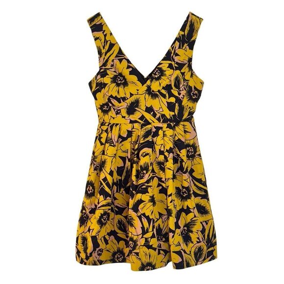 J.Crew floral pique yellow fit and flare sundress 2 petite - Picture 9 of 11
